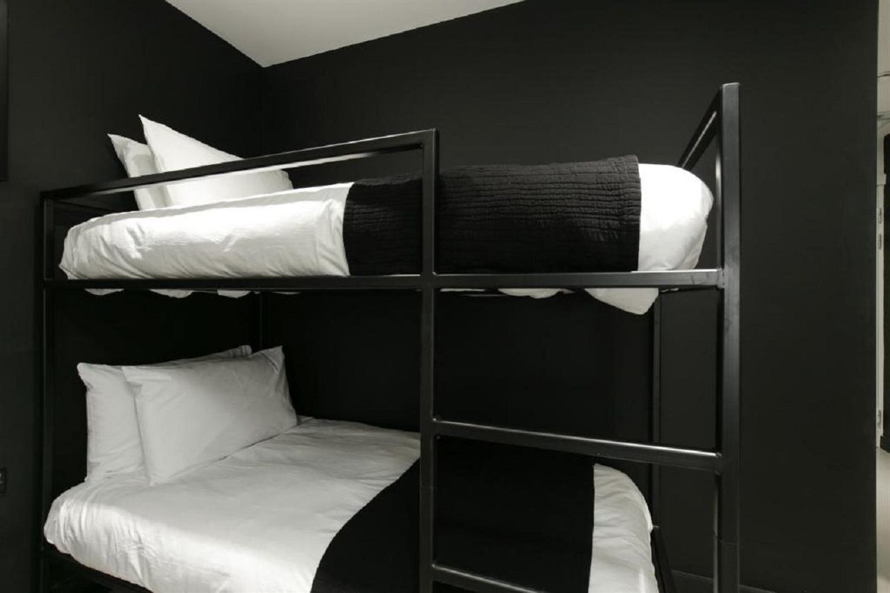 Kip Hotel 2*